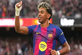 فينيسيوس يشيد بموهبة لامين يامال ويحدد أبرز المرشحين لحصد كأس العالم 2026