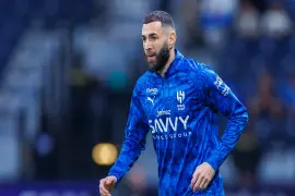 قرار مفاجئ من إدارة الهلال السعودي ضد كريم بنزيما
