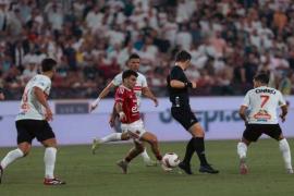 تعليق مفاجئ من زيكو عن مواجهة الأهلي والزمالك