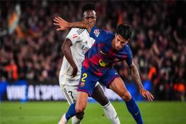 برشلونة يطير.. وريال مدريد يغرق في الأزمات