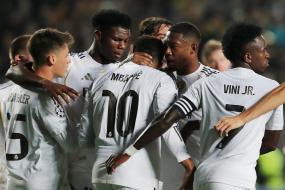 لاعب ريال مدريد يتمسك بالبقاء رغم العروض الأوروبية