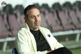 حازم إمام: الزمالك سيعتمد على لاعبيه الحاليين والناشئين