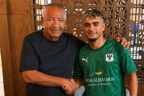 المصري يضم المغربي عبد الله الزياني بعقد يمتد حتى 2030