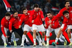 منتخب مصر يهزم تونس ويتوج ببطولة إفريقيا لكرة اليد للشباب