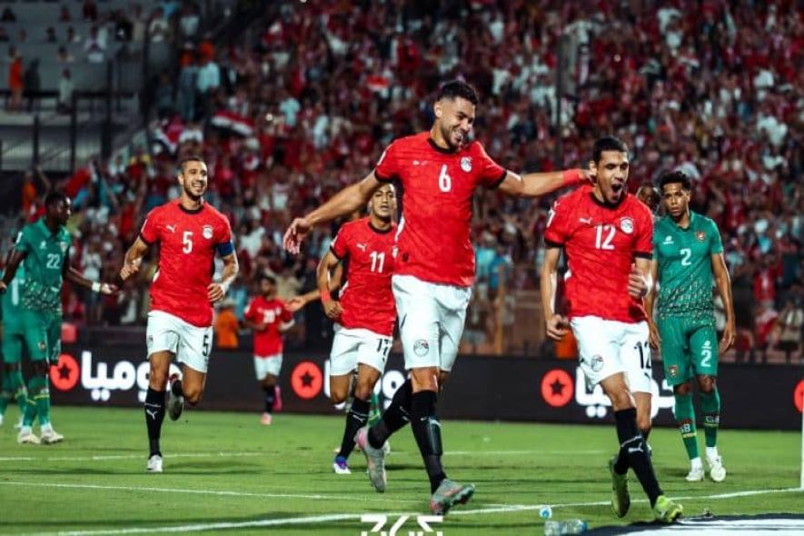 صدمة الفراعنة.. الرباط الصليبي ينهي حلم محمد حمدي في أمم إفريقيا