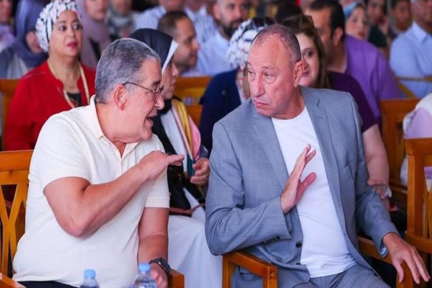 شوبير يكشف كواليس مكالمة ممدوح عباس وياسين منصور ويتحدث عن صراع الدوري وأزمة التحكيم