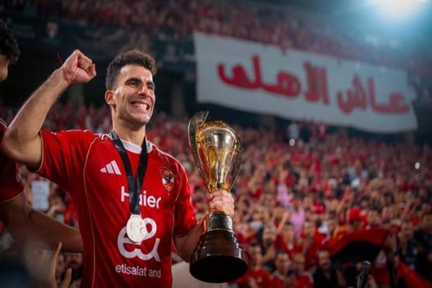 نجم الأهلي السابق لـ زيزو : " خلي عندك دم"