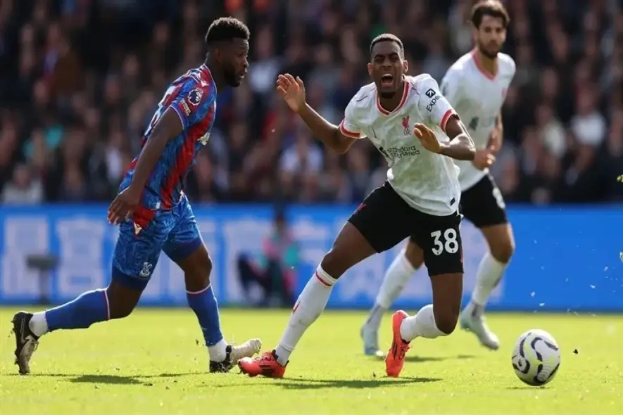 موعد مباراة ليفربول وكريستال بالاس اليوم في الدوري الإنجليزي 2026 والقناة الناقلة
