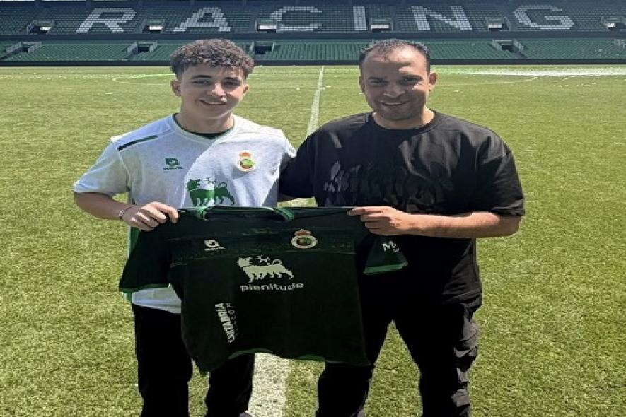 رسميا.. لاعب الأهلي ينتقل إلى راسينج سانتندير الإسباني