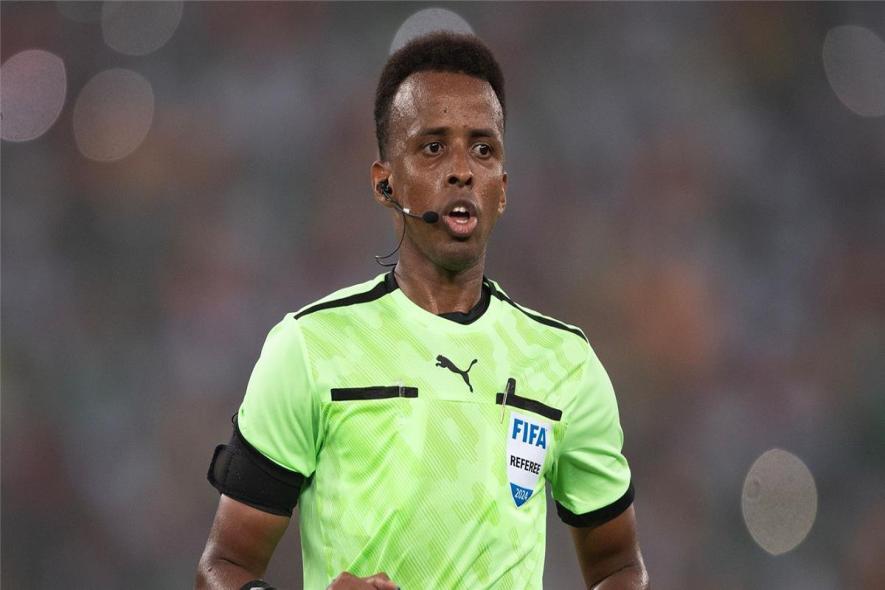 بعد أزمة كأس العالم.. الصومالي عمر أرتان حكمًا لمباراة كأس السوبر الأوروبي