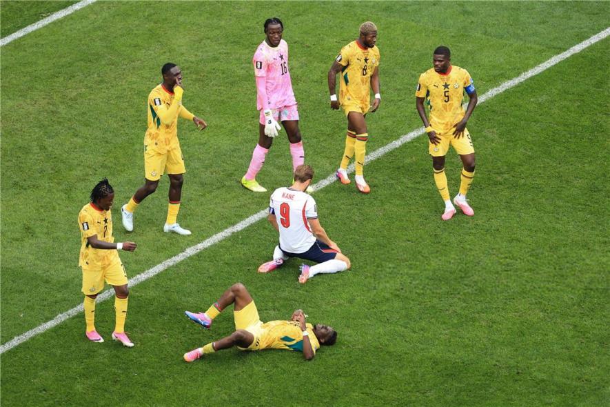 غانا تفرض التعادل السلبي على إنجلترا وتشعل مجموعتها في كأس العالم