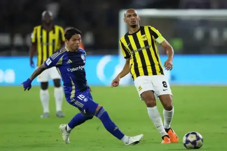 أولمبياكوس يتحرك لضم فابينيو من اتحاد جدةة