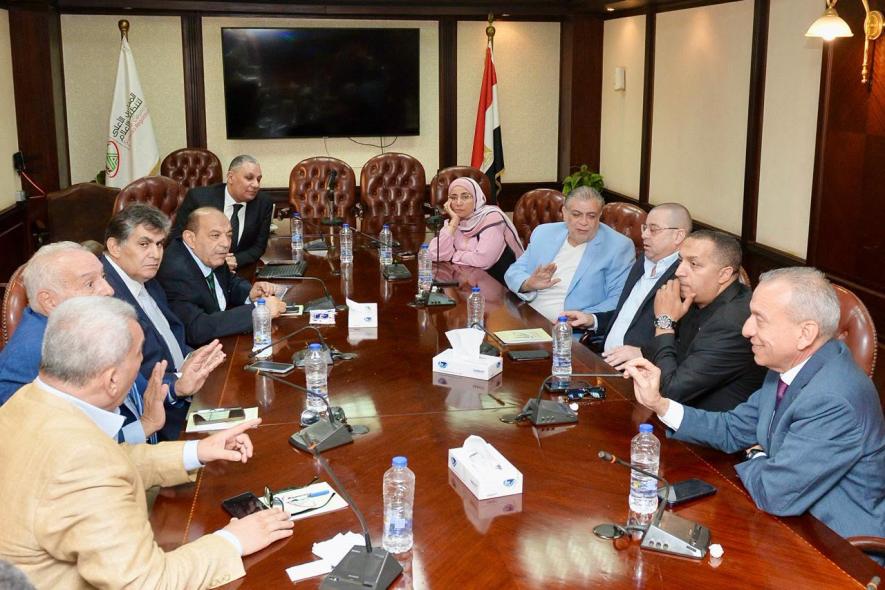 المجلس الأعلى للإعلام يضع «ميثاقًا جديدًا» لقناتي الأهلي والزمالك