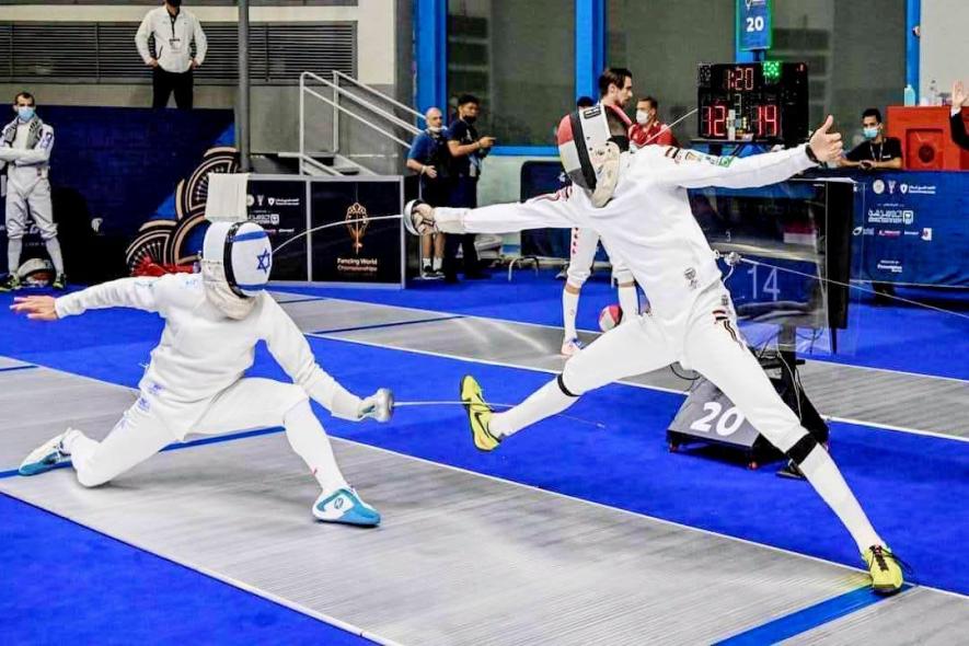 وزير الرياضة يهنئ منتخب سيف المبارزة بعد الإنجاز التاريخي في بطولة العالم