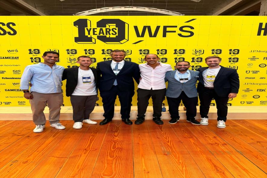 وفد بيراميدز يبحث التعاون مع بادالونا الإسباني في قمة مدريد العالمية