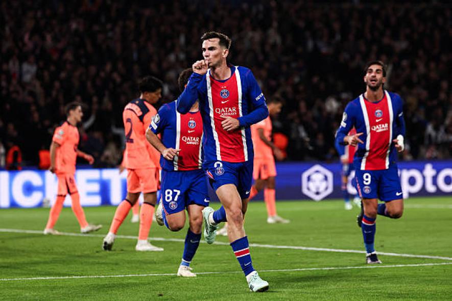 باريس سان جيرمان يُسقط برشلونة برباعية في دوري أبطال أوروبا