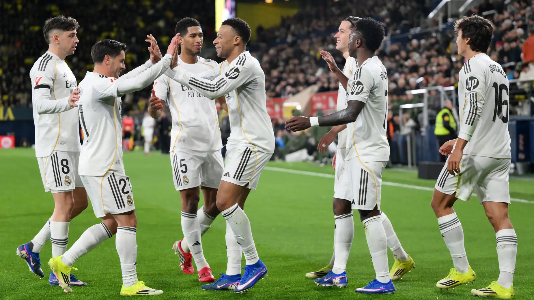 بفرمان من بيريز.. ريال مدريد يدرس نجم جديد مقابل 165 مليون يورو