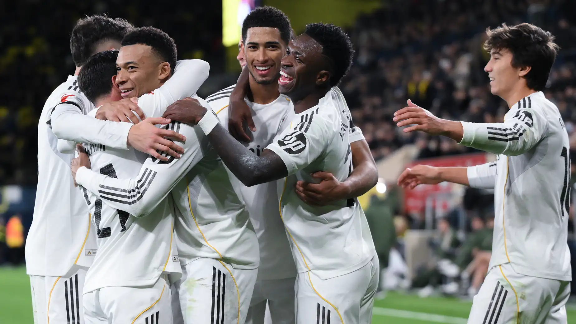 زلزال في لشبونة.. بنفيكا يُسقط ريال مدريد برباعية ويقذفه في نفق 'الملحق' المظلم!