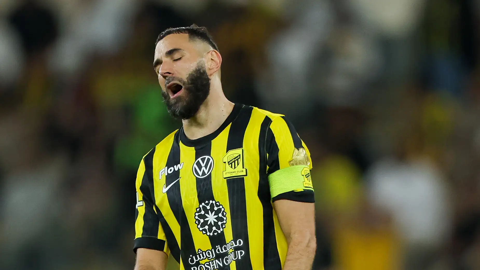 بنزيما يتمرد على الاتحاد ويرفض المشاركة في المباريات