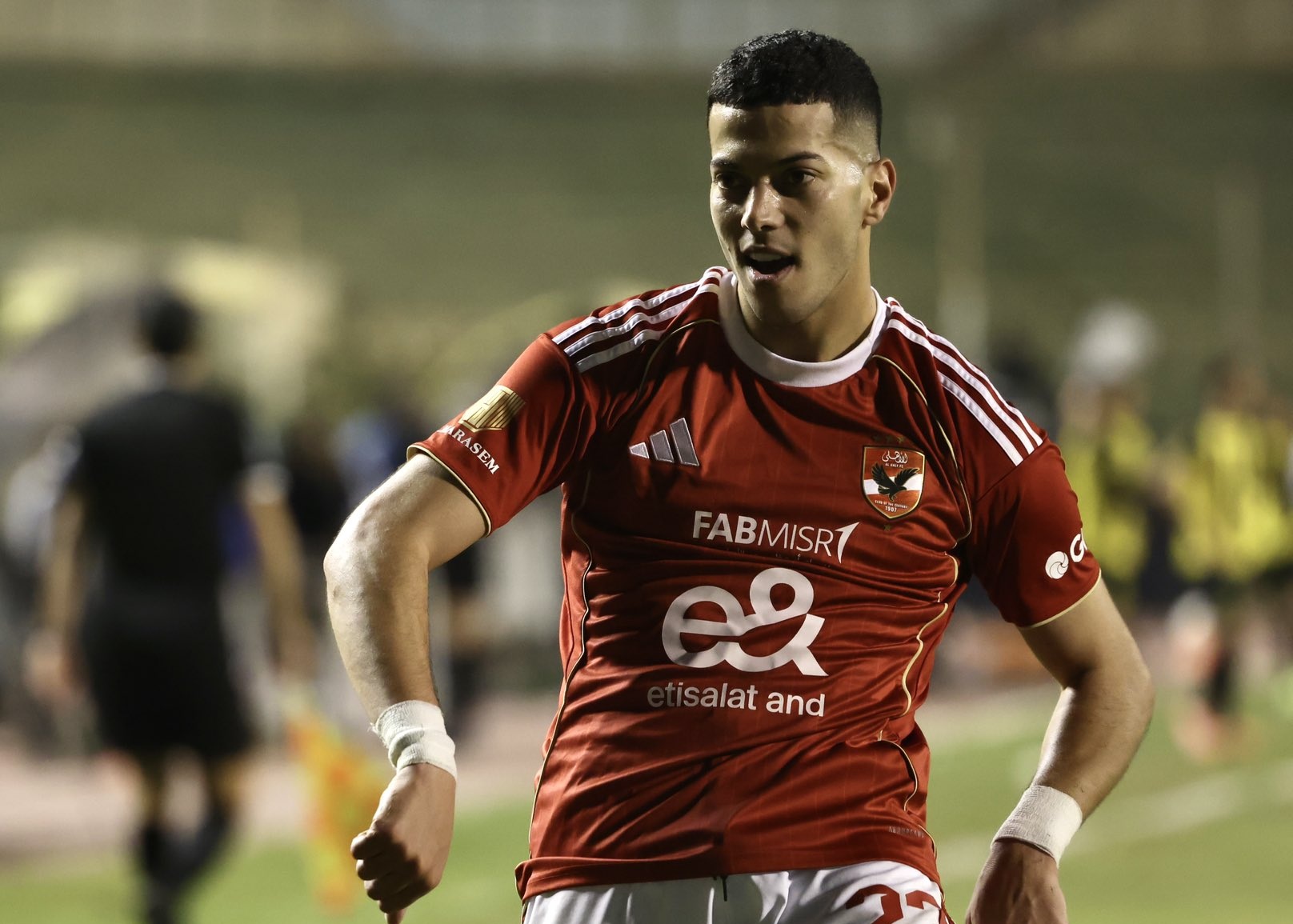 إمام عاشور يقود الأهلي للفوز على دلفي وديًا قبل مواجهة المصري