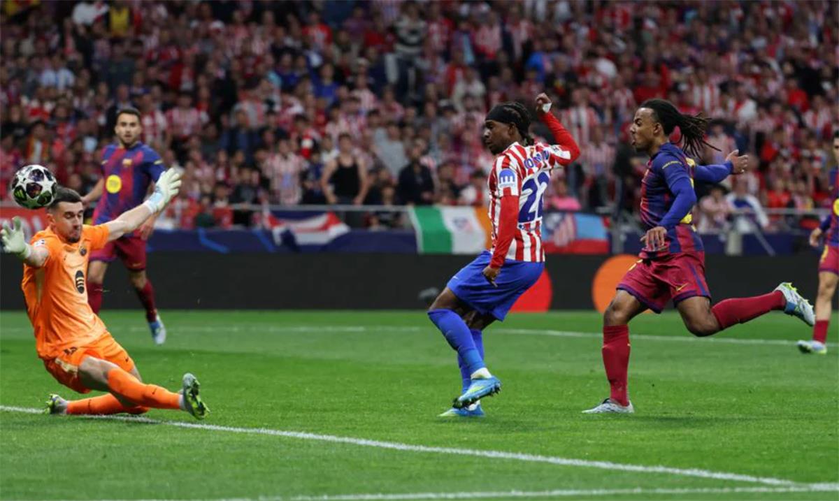 الأزمة والتصعيد يتوالي.. أتلتيكو مدريد يفتح النار على برشلونة ببيان رسمي حاد