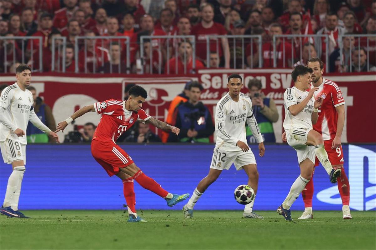 "الأهم في مسيرتي".. لويس دياز يعلق على هدفه أمام ريال مدريد