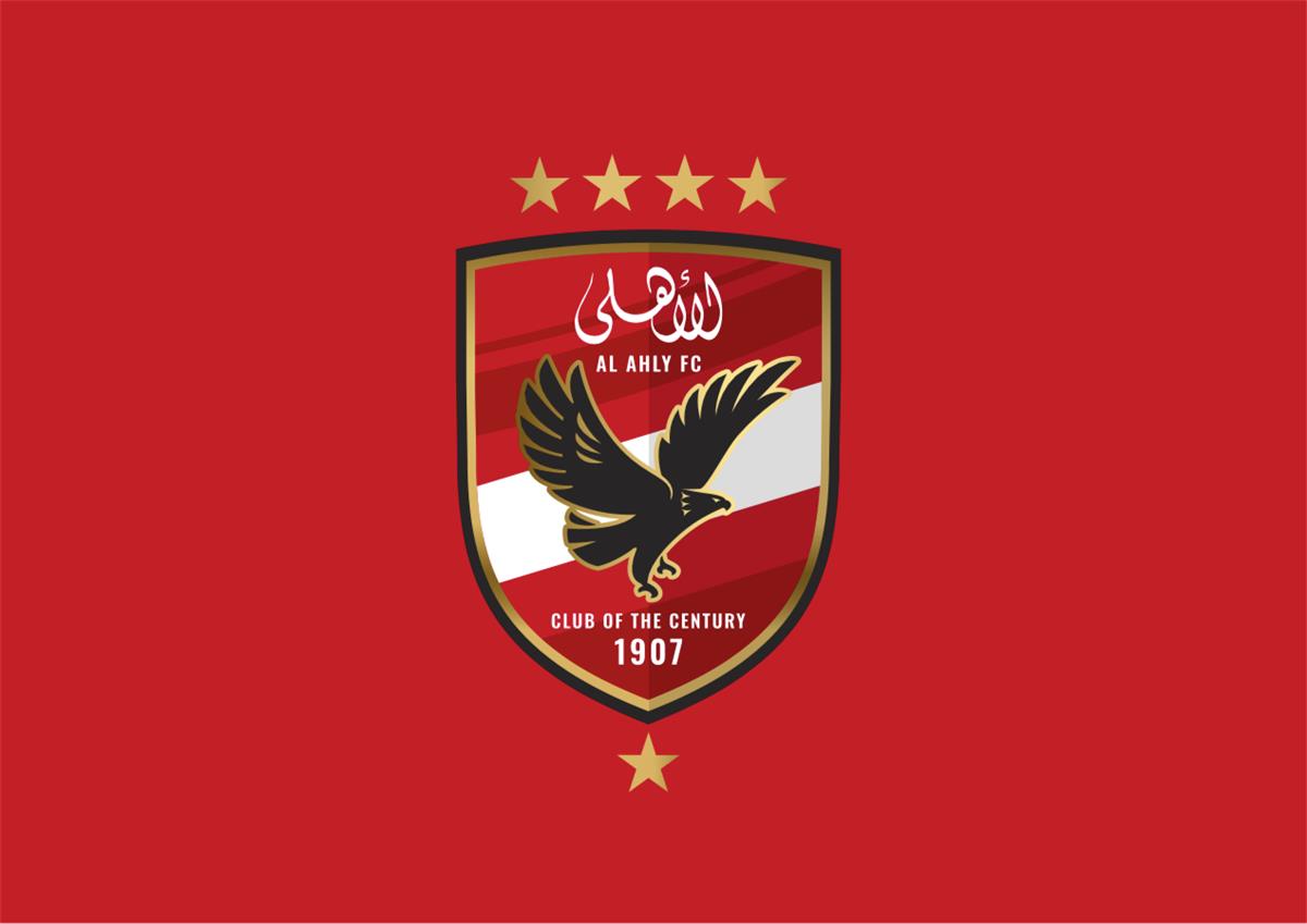 الأهلي يحسم موقفه من رحيل "الصخرة الأجنبية"