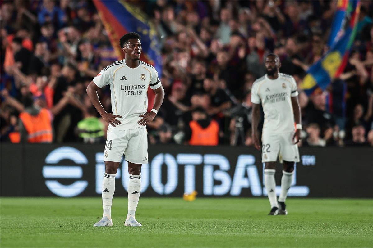 قناة ريال مدريد تفتح النار على التحكيم : مهزلة وسخرية