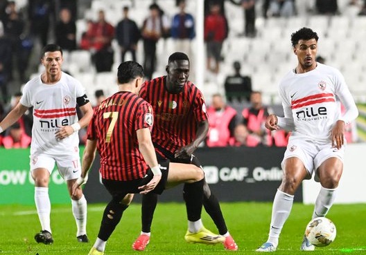 الونش: لا نركز في من يرتدي شارة قيادة الزمالك وشحاتة سيرفع كأس الكونفدرالية