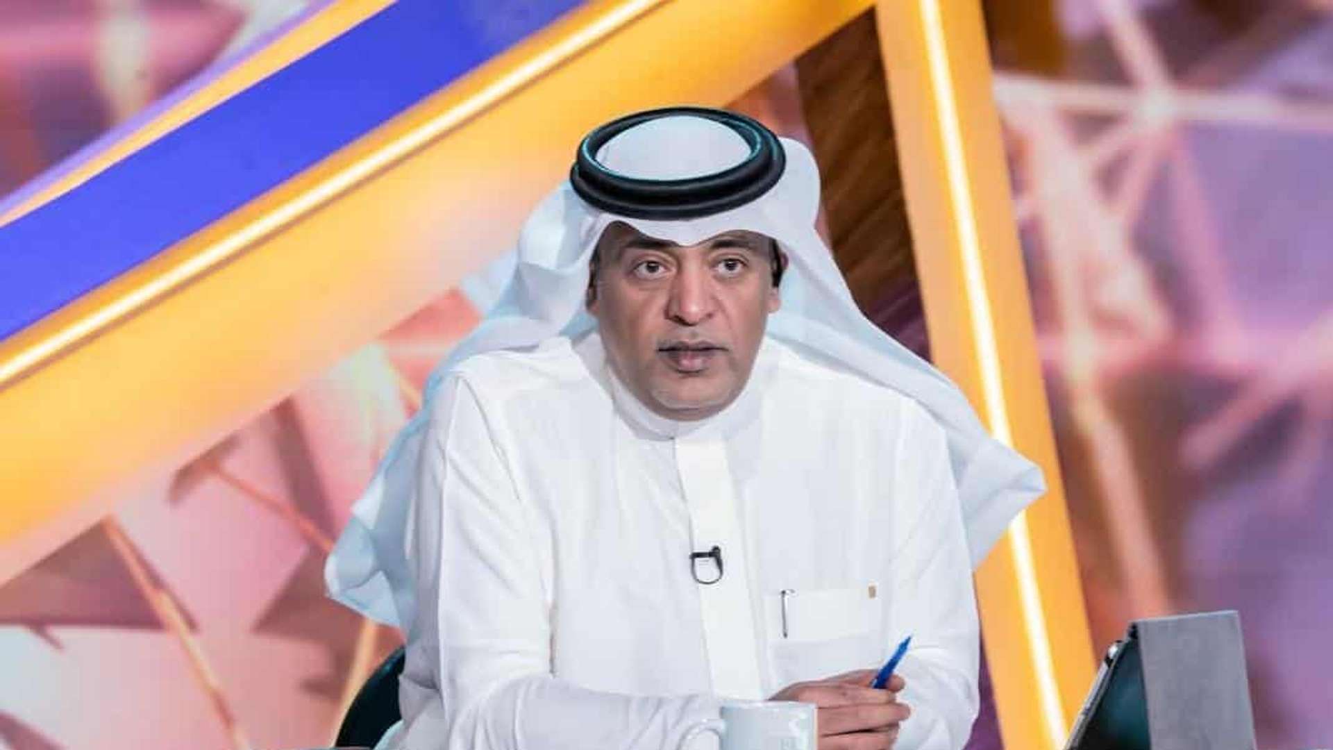 وليد الفراج يُثير الجدل و يزلزل الشارع المصري: محمد صلاح لا يصلح للعب في الدوري السعودي!