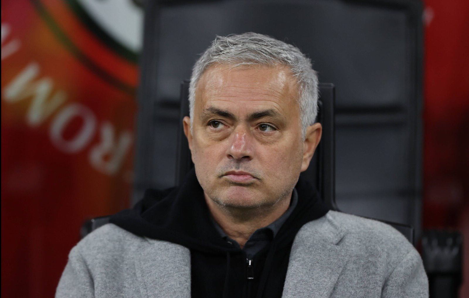 رئيس ريال مدريد يفاجئ مورينيو بتصريح مثير