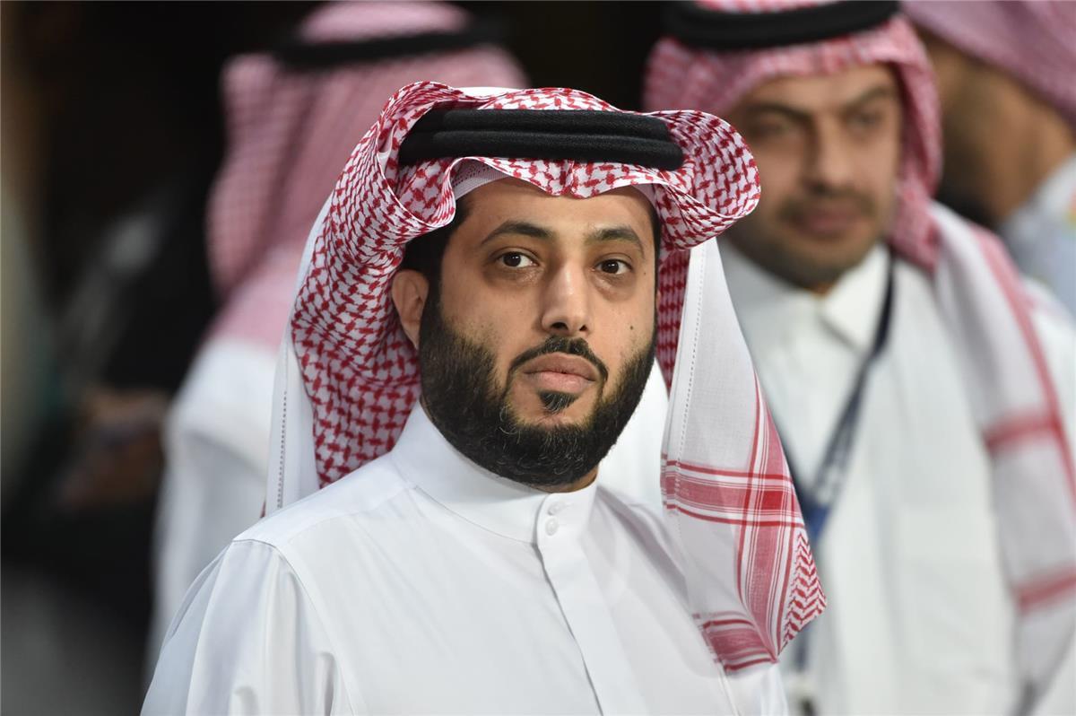 تركي الشيخ يعلن عن النزال المرتقب "المكسيك ضد العالم" بين كانيلو ألفاريز وكريستيان مبيللي