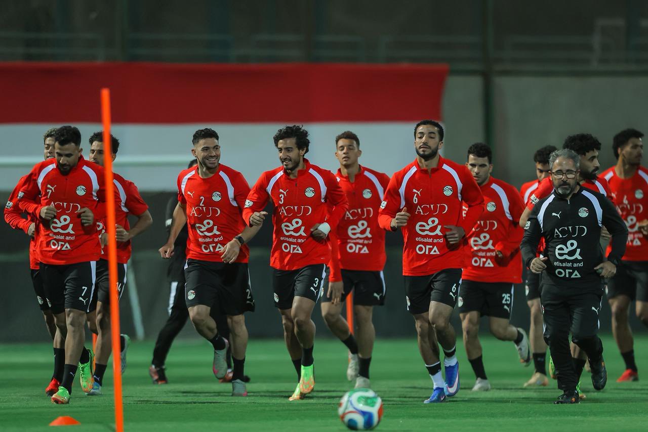 بعثة منتخب مصر تغادر إلى أمريكا استعدادا لكأس العالم