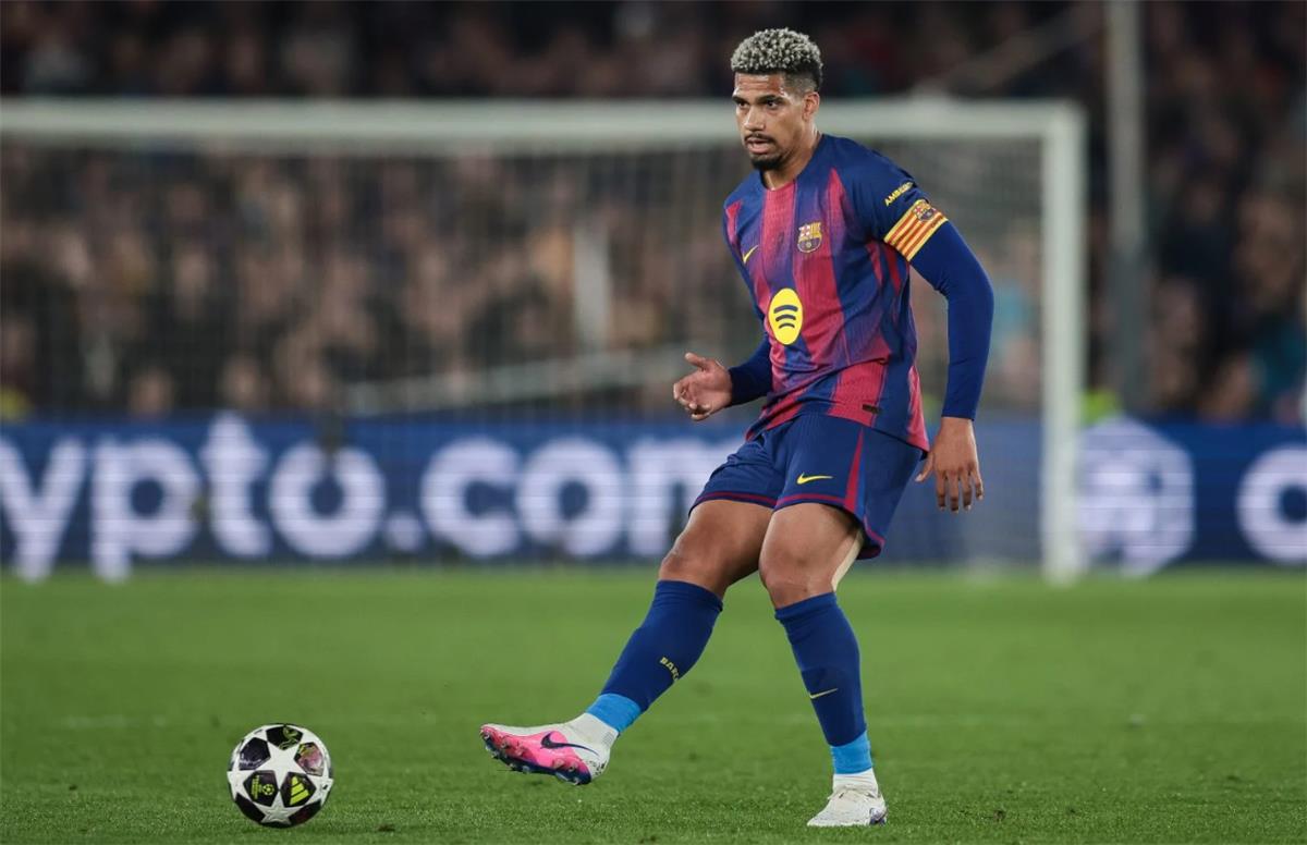 برشلونة يحسم موقفه من أراوخو.. تفاصيل مثيرة