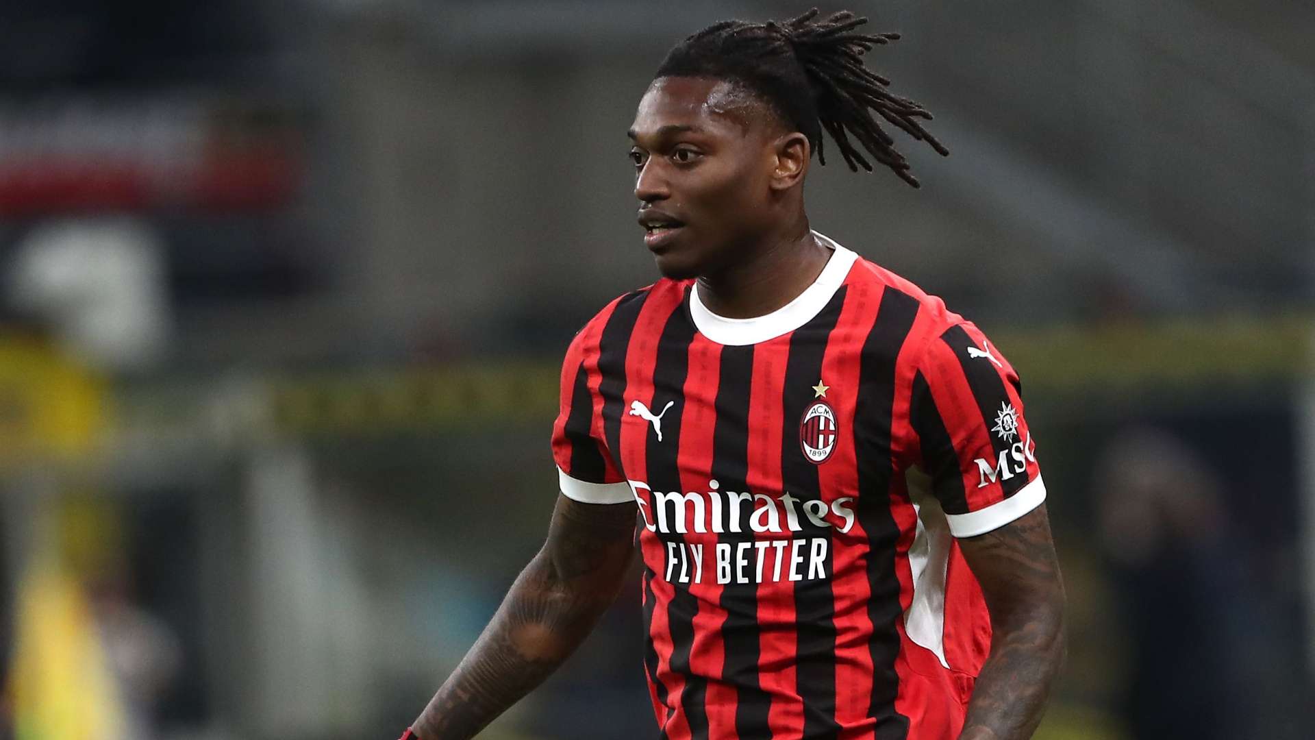 لياو يلمح إلى الرحيل عن ميلان.. ويترقب فرصة جديدة بعد كأس العالم